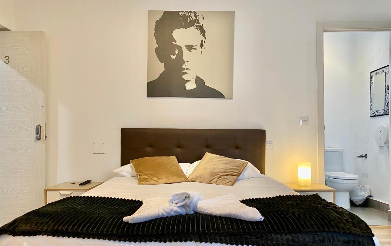 Gran Via Sol Rooms Madrid Extérieur photo