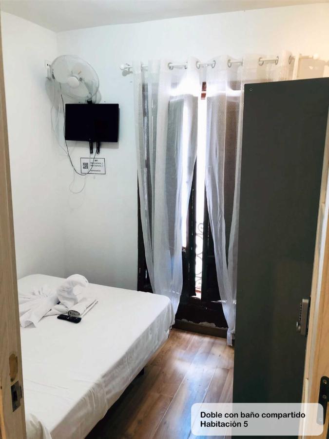 Gran Via Sol Rooms Madrid Extérieur photo