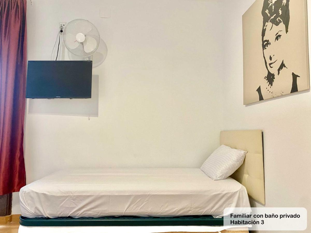 Gran Via Sol Rooms Madrid Extérieur photo